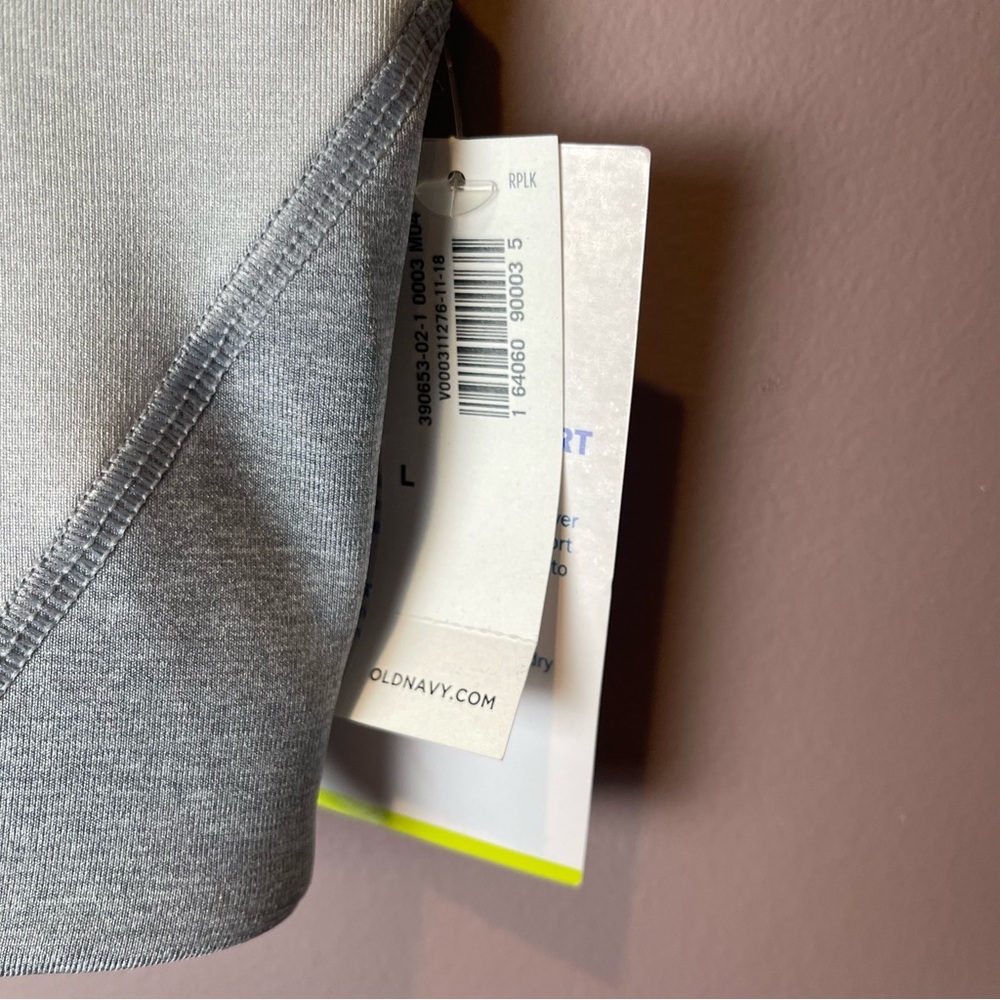 NWT Old Navy Medium Support Sports Bras Lot L - Picture 3 of 9